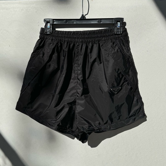 Prada Light Re-Nylon Short - Picture 3 of 4